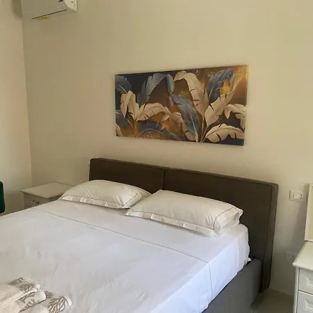 Dietro La Torre Pensión *