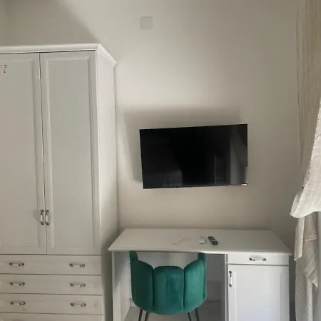 Dietro La Torre Pensión