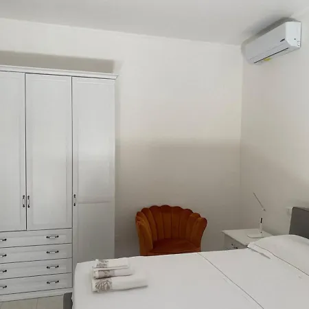 Pensión Dietro La Torre *